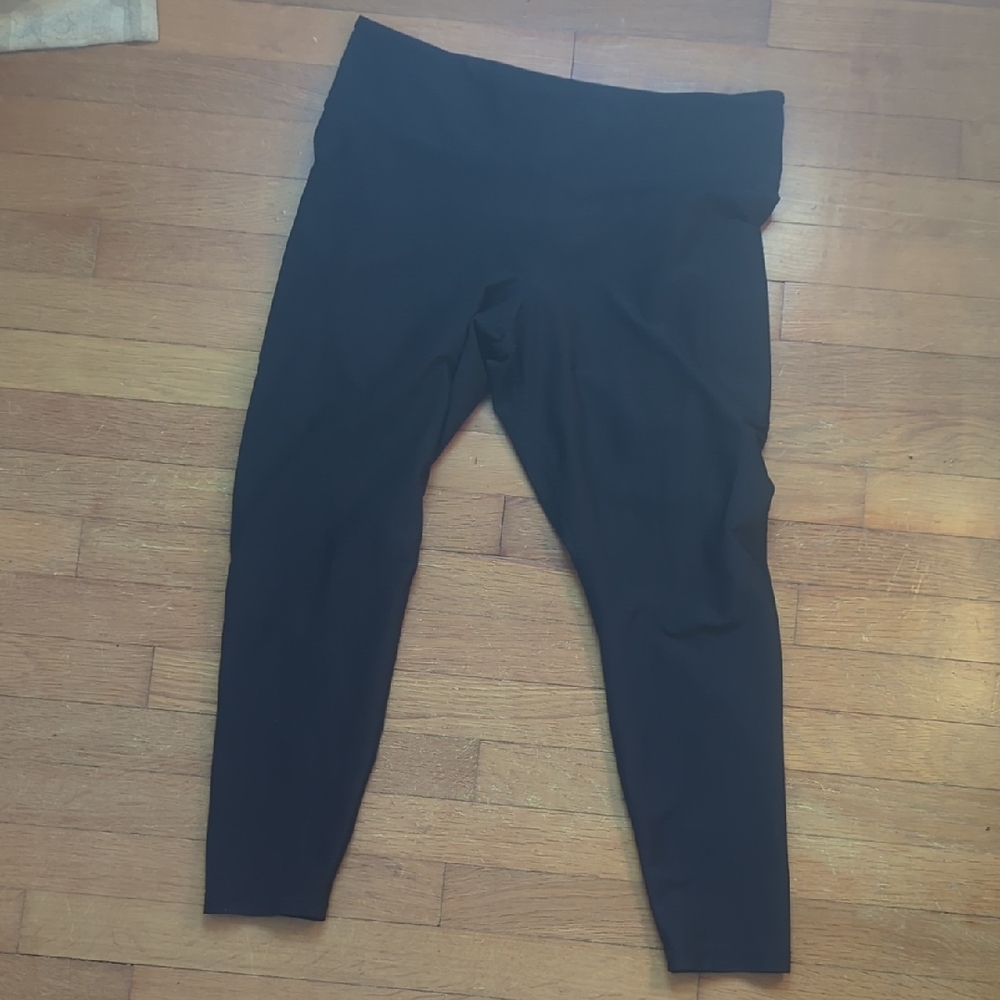 Old Navy Active High-Rise Black Leggings